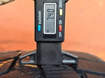 Zimní Nokian 215/65/16C - 7