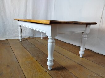 Dřevěný konferenční stolek - 7