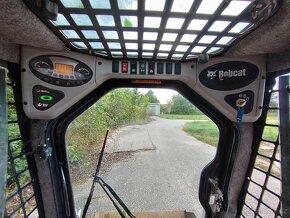 Nakladac Bobcat S100, SPZ. - 7