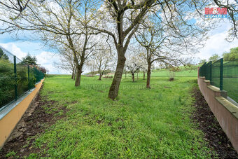Prodej pozemku k bydlení, 1045 m², Vonoklasy - 7