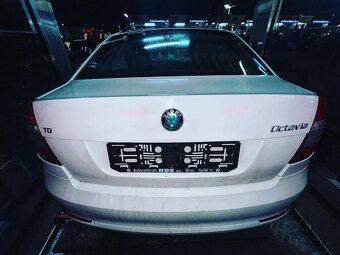 Náhradní díly Škoda Octavia 2 FL sedan 2011 CAYC MPL LF9E - 7