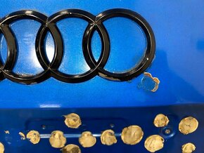 Páté dveře modrá metalíza LZ5F Audi S5 8T Coupe r.v. 2009 - 7