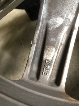 VW originál alu kola 7,5Jx17 s pneu,pěkny stav - 7