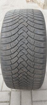 Prodám pneu 275/35 R20 zimní 6mm 2ks - 7