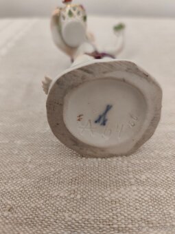 Meissen míšeň chlapec s košíkom porcelánová soška 13 cm - 7