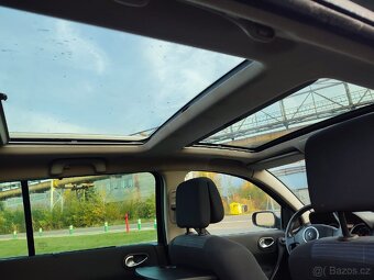 Renault Megane 1.majitel 1.5dci panorama 2008
- 7