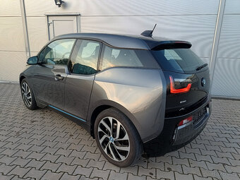 BMW i3 LED, kůže, šíbr, kamera, tepelko, velká naviagce - 7