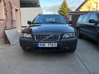 Volvo XC70 2.5t 147Kw LPG Tažné 4x4 manuál - 7