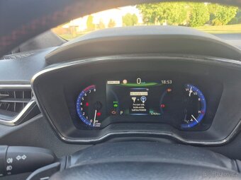 Toyota Corolla 2.0 TS GR Sport Hybrid - 7