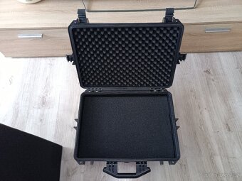 Fotografický odolný skořepinový kufr 35L - 7