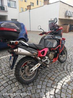 Honda XL1000V Varadero - 7