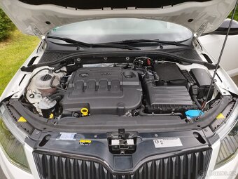 ŠKODA OCTAVIA 3 RS 2.0 TDI 135KW.1.MAJITEL.NEHAVAROVÁNO - 7