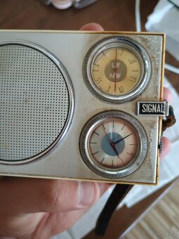 Retro sovětské tranzistorové radio Signal 601 - 7