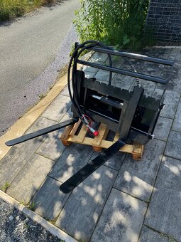 Hydraulické paletizační vidle s posuvem - 7