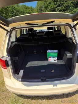 VW Touran 2.0 TDI - 7