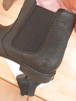 kožené kotníkové zimní boty Rieker vel. 39 - 7