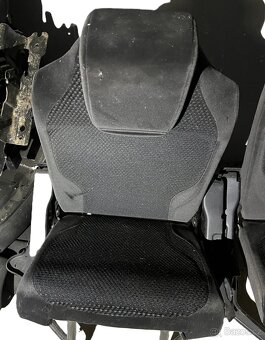 Autosedačky Peugeot Citroen - 7
