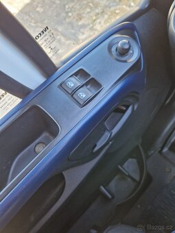IVECO DAILY - Hydraulicke čelo 1000kg - AUTOMAT - 7