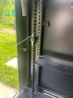 Nová datová skříň z Alzy (nepoužitá) - 7