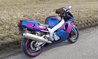 Yamaha YZF 750 R - 7