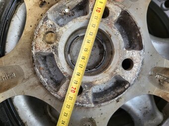 AL kola 15", 4x100, ET35, ○diry 60,1mm, pěkný stav - 7