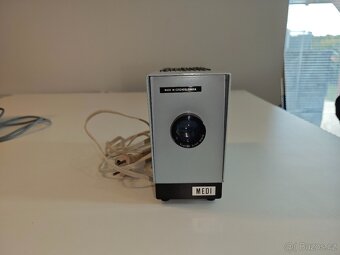 2x STARÝ DIAPROJEKTOR MEOPTA. - 7