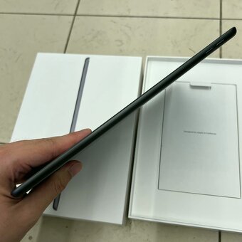 iPad 10.2 SIM LTE: SKVĚLÝ STAV, CZ, Office, ZÁRUKA 12 měsíců - 7