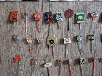 Prodám tyto staré odznaky - 7