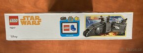LEGO minifigurky 75217 - 7