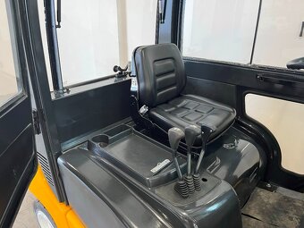 JUNGHEINRICH DFG 430 vysokozdvižný vozík (01244) - 7