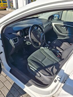 Hyundai i30 combi 2015, 1.6 diesel - 7