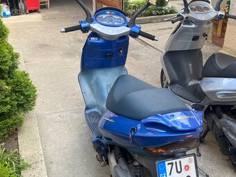 Prodám 2x skútr Aprilia Leonardo125 - 7