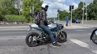 Ducati 750 SS Cafe Racer - 7
