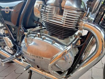 Royal Enfield interceptor 650 - 7
