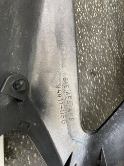 Suzuki-přední maska - 7