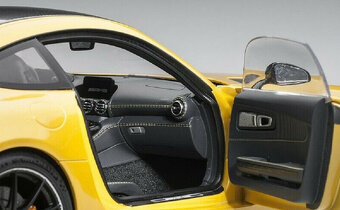 1:18 Mercedes AMG GT R 2017 solarbeam yellow Autoart - 7