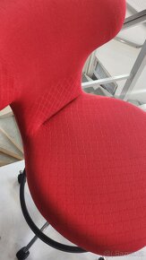 Kancléře barová židle Vitra Pivot - 7