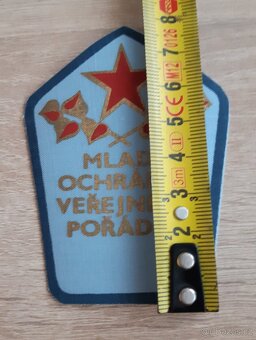 ODZNAK A NÁŠIVKA MLADÝ OCHRÁNCE VEŘEJNÉHO POŘÁDKU - 7