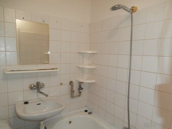 Pronájem bytu 1+1,35 m2, Valašské Meziříčí - 7
