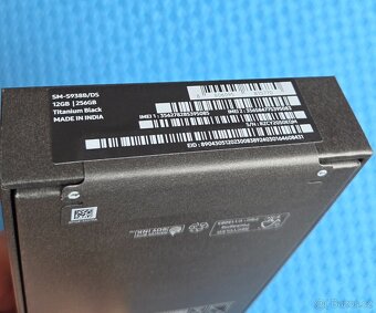 Samsung Galaxy S25 Ultra 256GB černý NOVÝ NEROZBALENÝ - 7