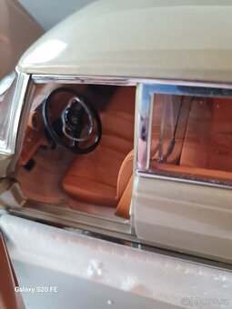 Mercedes - Benz 600 - 7
