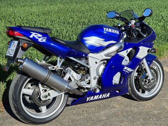 Yamaha R6 - 7