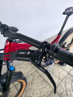 Elektrokolo Trek Fuel EXe 8 GX AXS 2024 29" - 7
