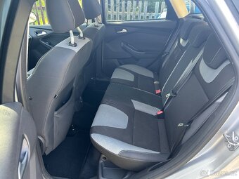 Ford focus - 7