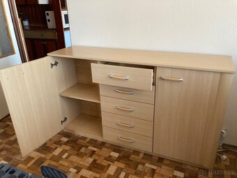 Šatní skříně - 7