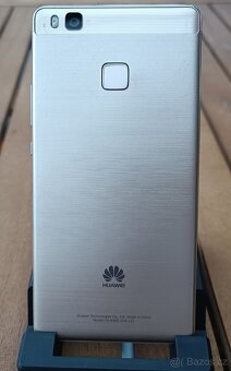 Mobilní telefon Huawei P9 Lite / GOLD / Displej: 5,2" - 7