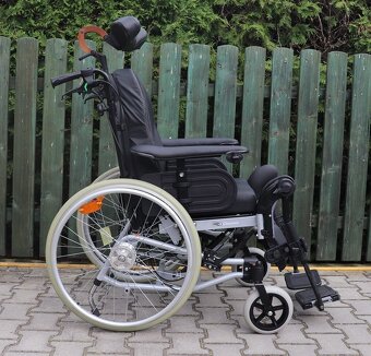 014-Polohovací invalidní vozík Clematis. - 7
