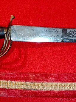 Šavle + dýky 2 ks - vše s pochvami - 7