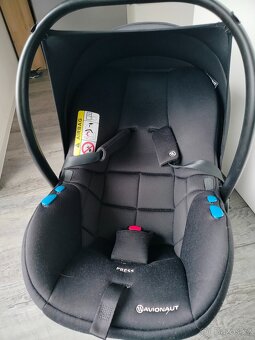 Autosedačka Avionaut Pixel + základna - 7