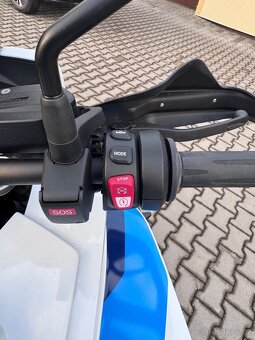 BMW S1000XR M-paket - 7